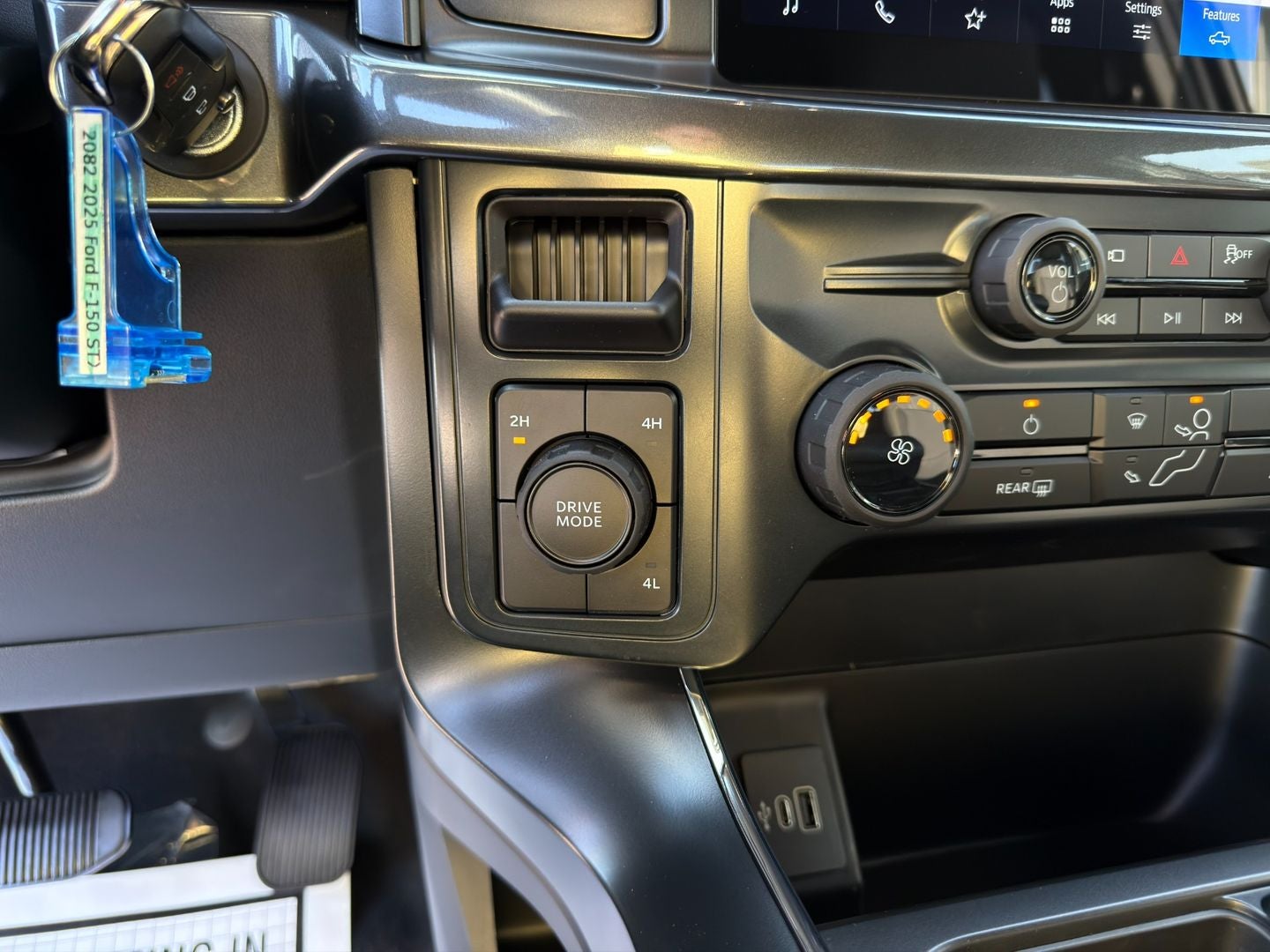 2025 Ford F-150 STX®