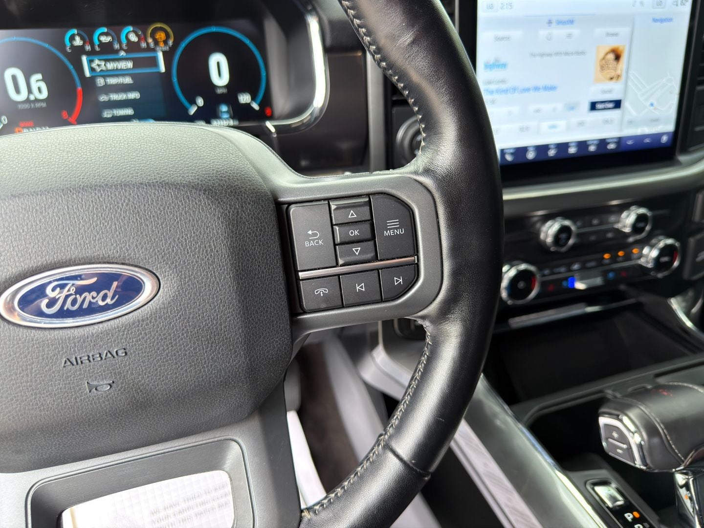 2022 Ford F-150 Lariat 4X4 V8 4X4 FTX