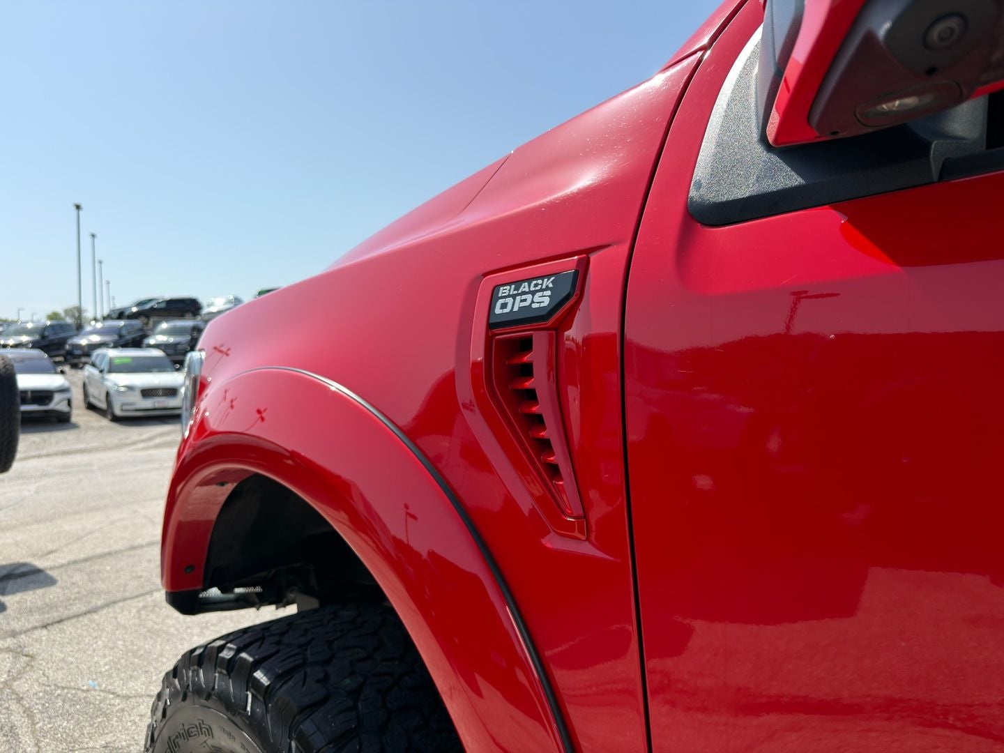 2023 Ford F-150 Lariat 4X4 V8 Black Ops