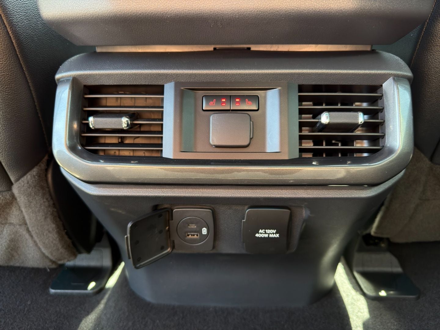 2023 Ford F-150 Lariat 4X4 V8 Black Ops