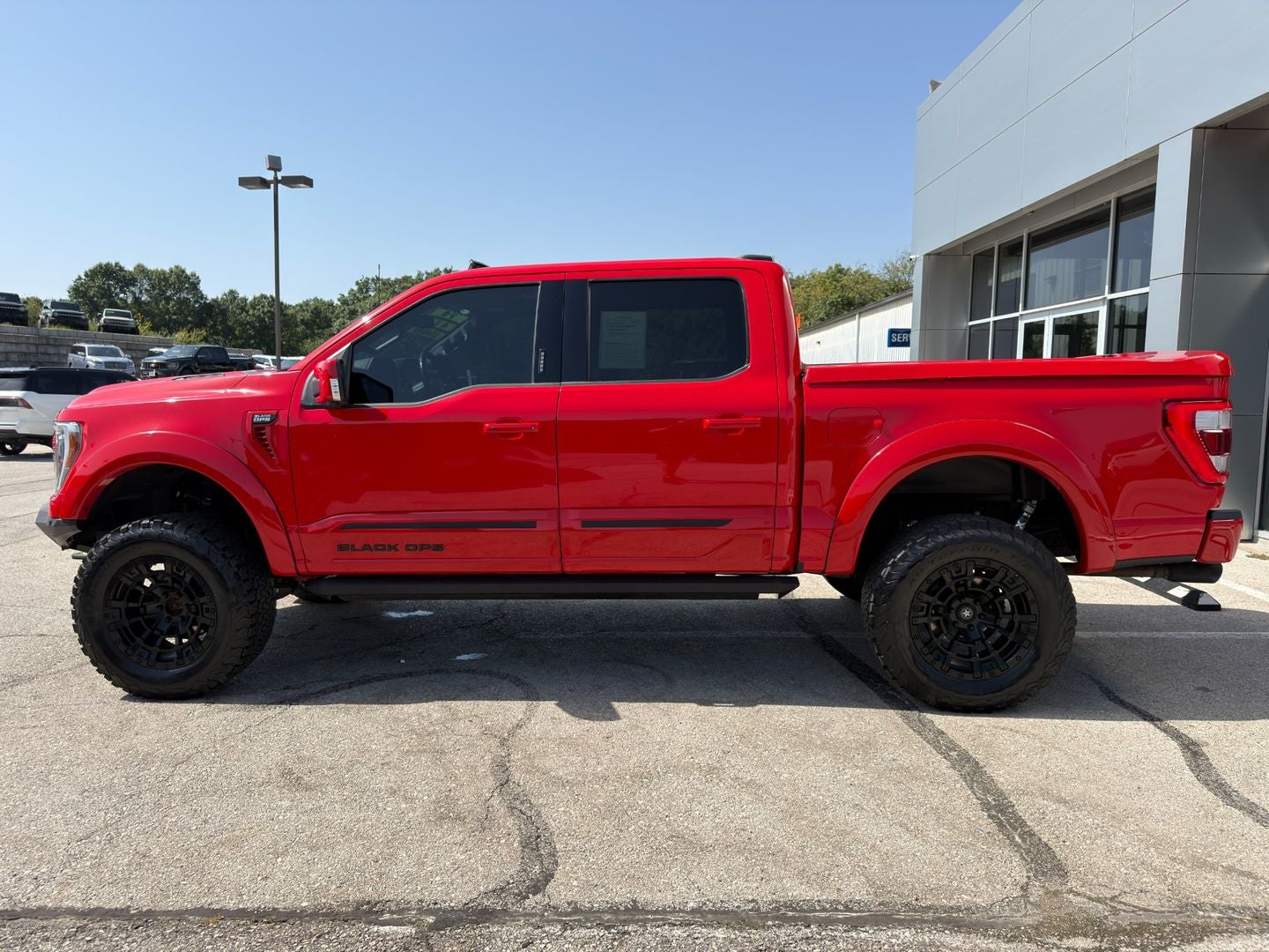 2023 Ford F-150 Lariat 4X4 V8 Black Ops