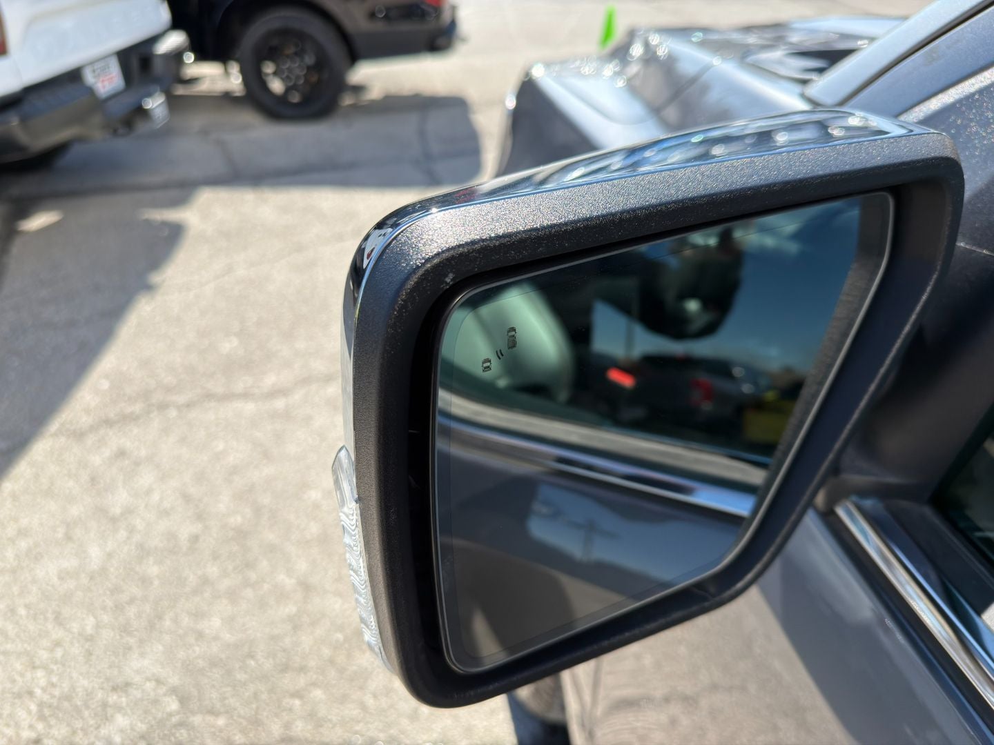 2023 Ford F-150 Lariat 4X4 V8