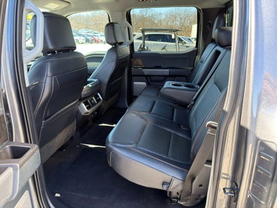 2023 Ford F-150 Lariat 4X4 V8