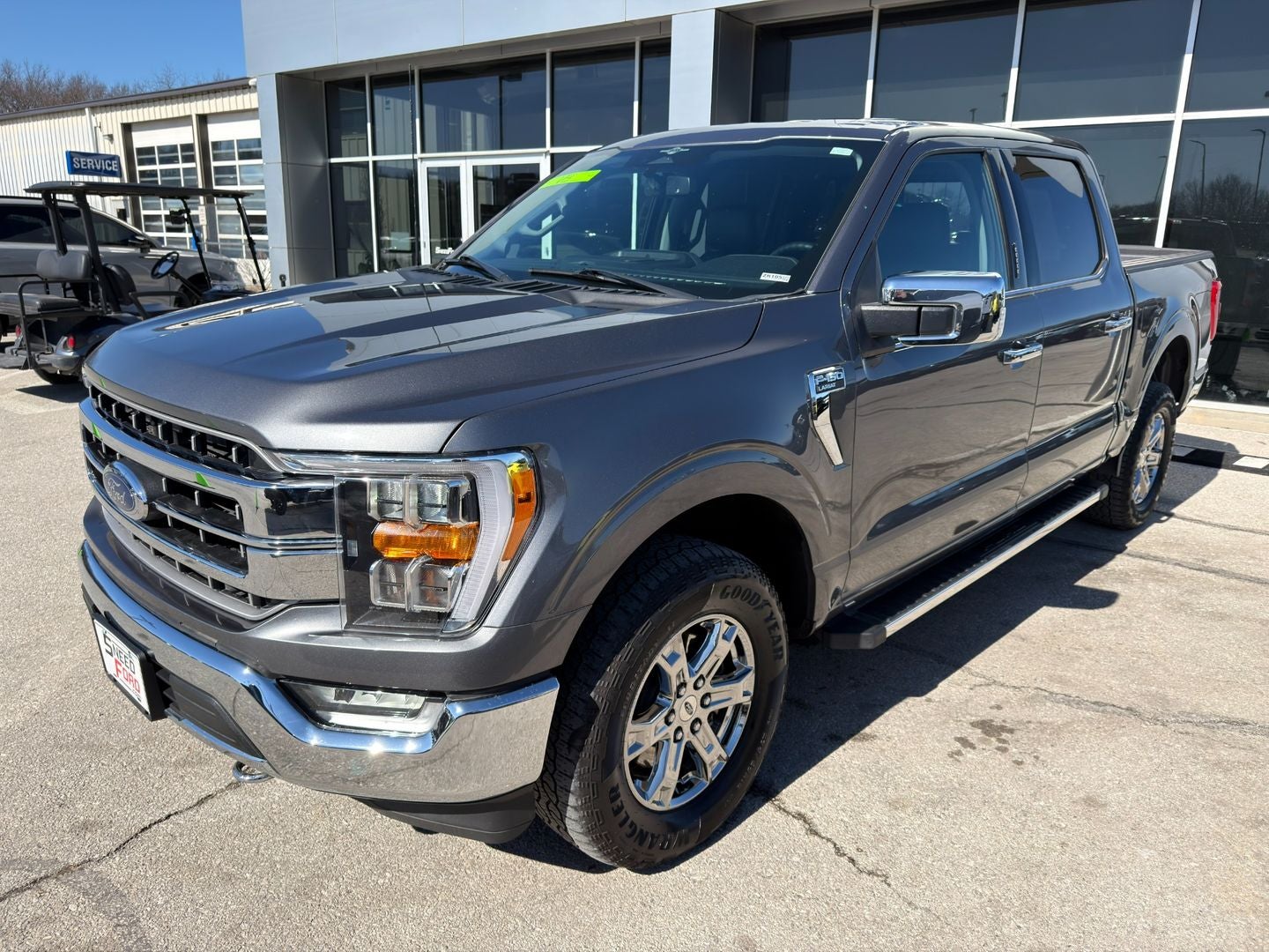 2023 Ford F-150 Lariat 4X4 V8