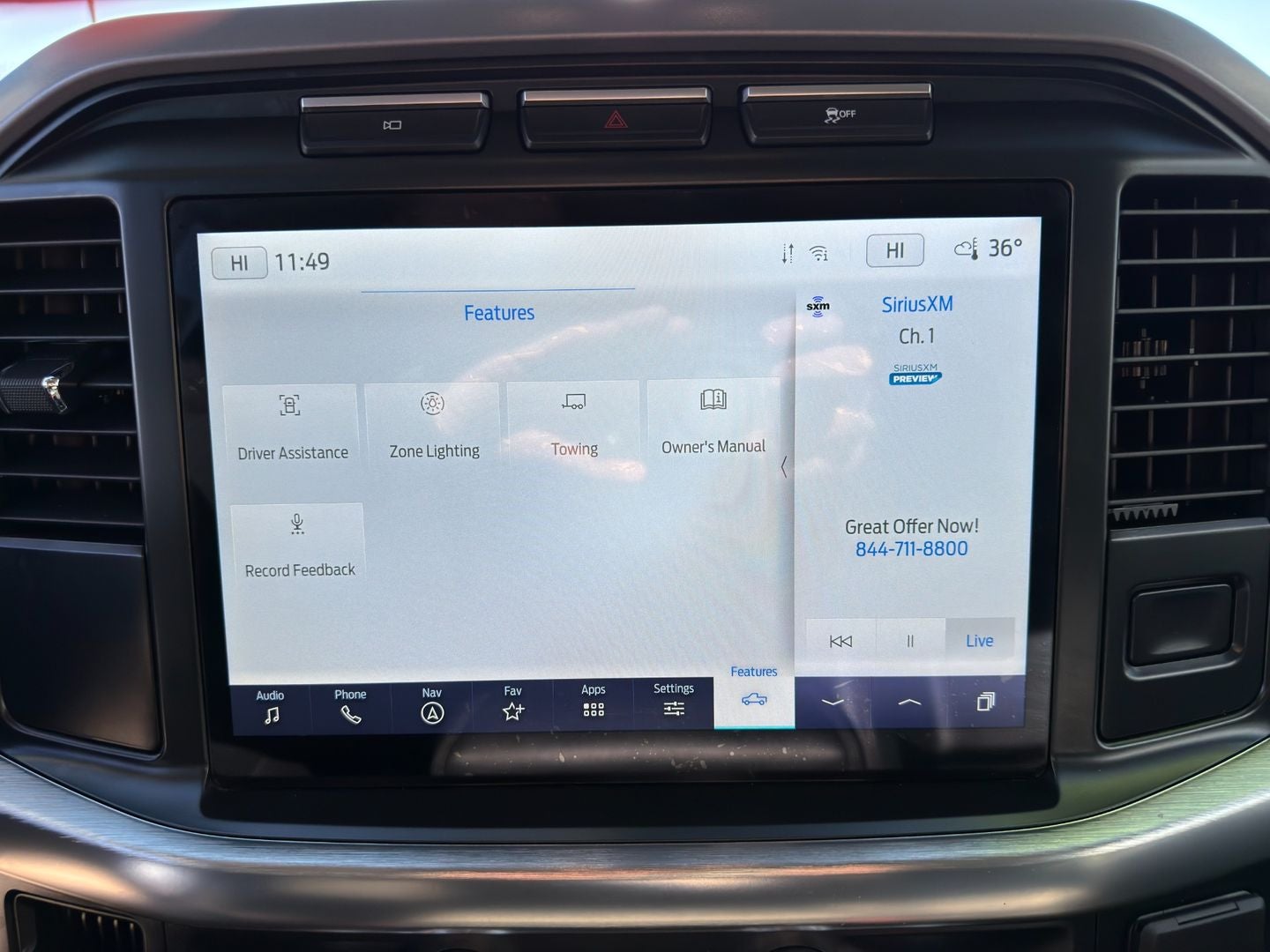 2023 Ford F-150 Lariat 4X4 V8