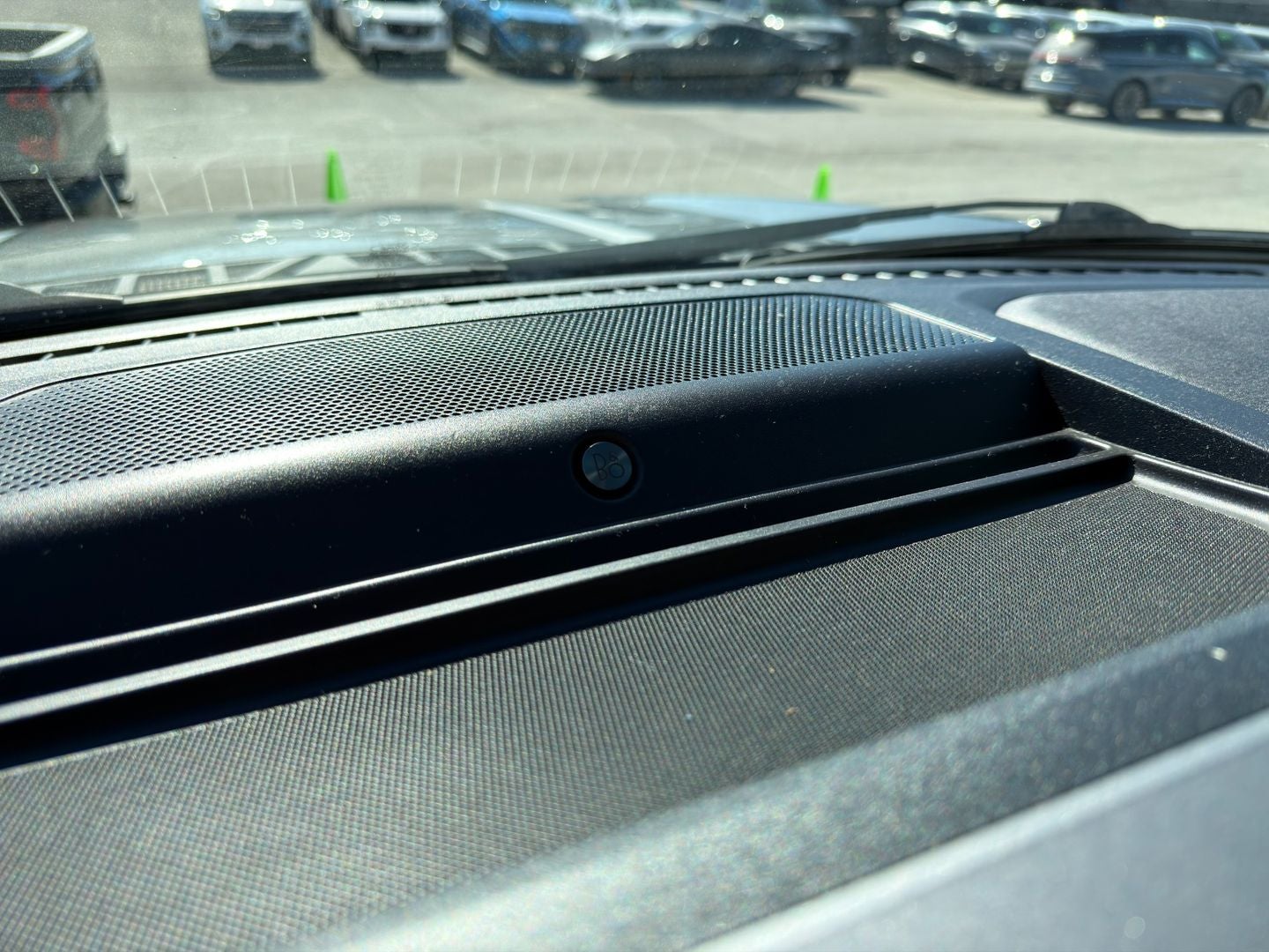 2023 Ford F-150 Lariat 4X4 V8