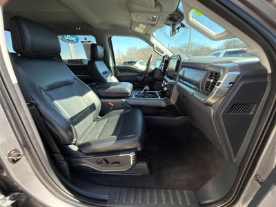 2023 Ford F-150 Lariat 4X4 V8