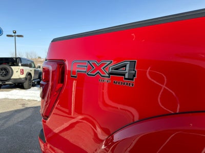 2023 Ford F-150 XLT 4X4 V8 Black Widow
