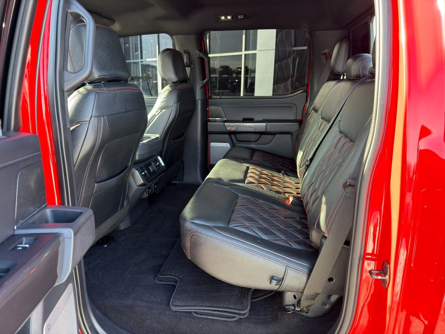 2023 Ford F-150 XLT 4X4 V8 Black Widow