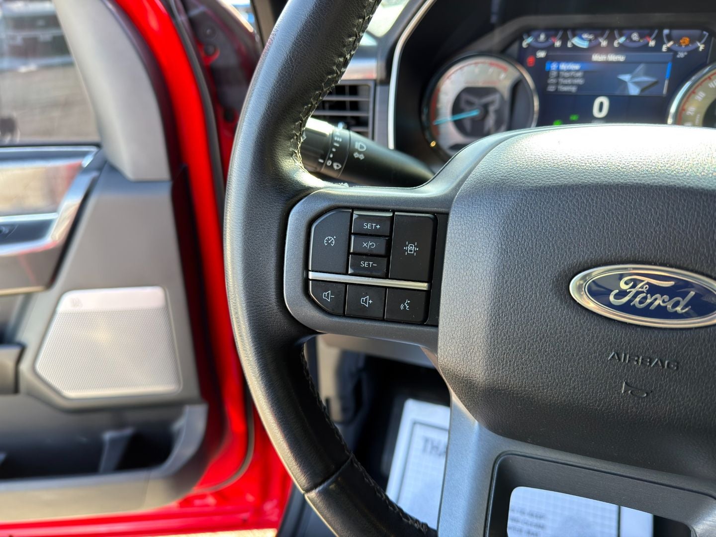 2023 Ford F-150 XLT 4X4 V8 Black Widow