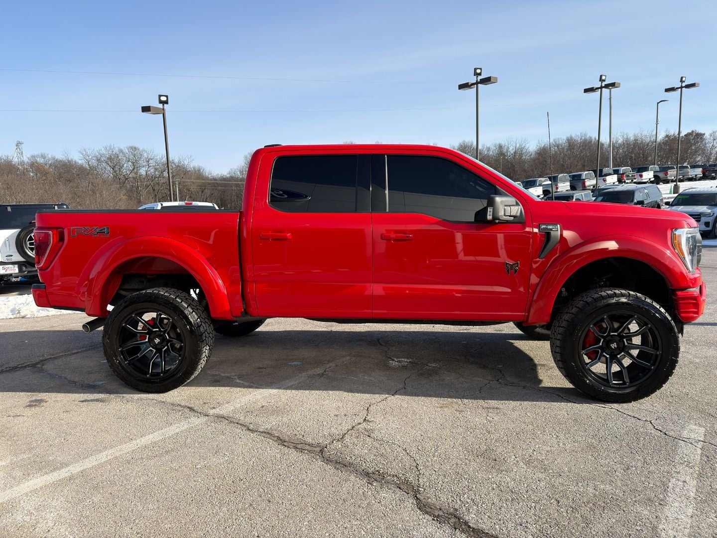 2023 Ford F-150 XLT 4X4 V8 Black Widow