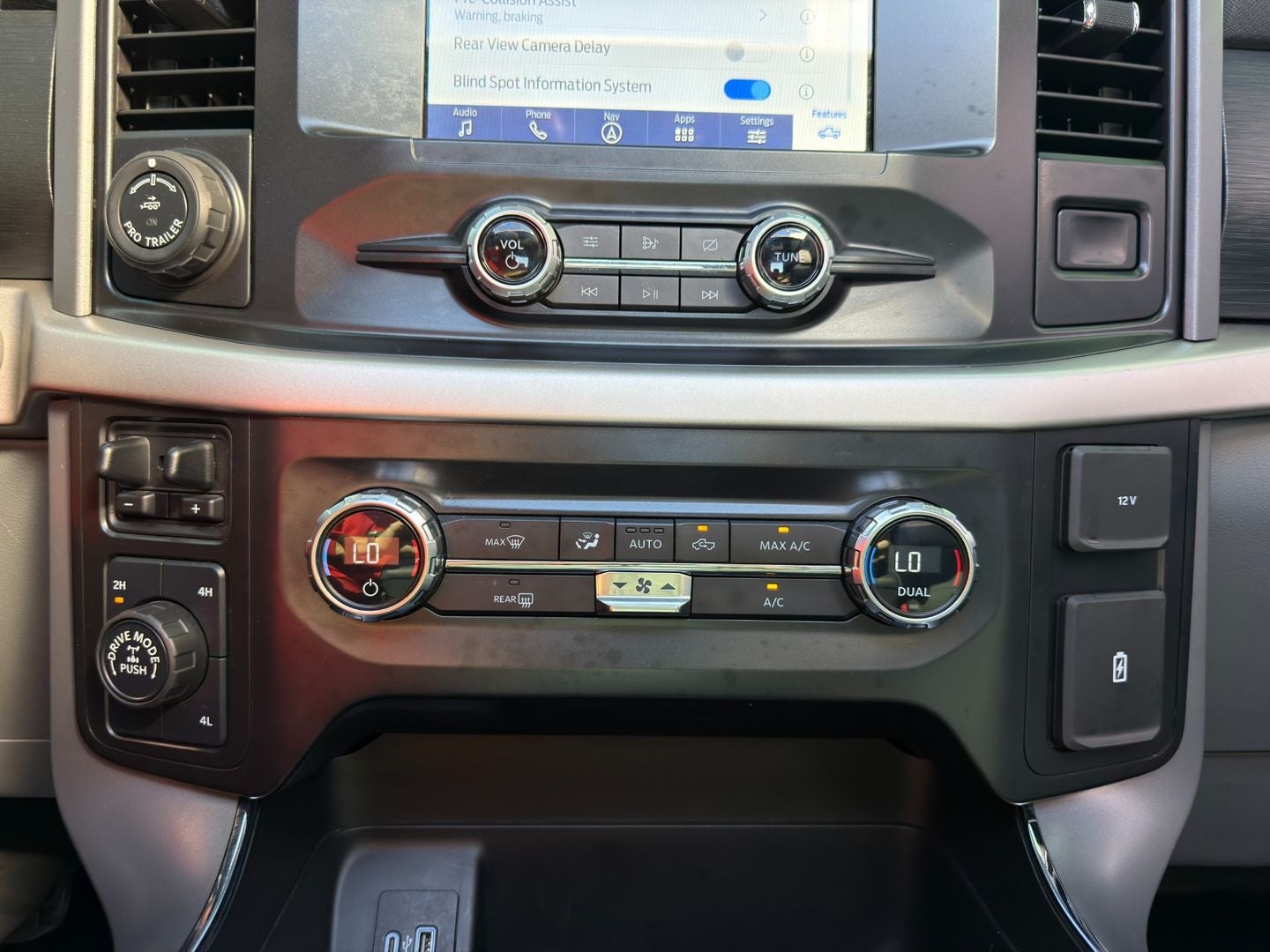 2021 Ford F-150 XLT 4X4 V8