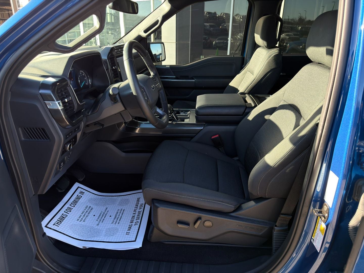 2023 Ford F-150 XLT 4X4 V6