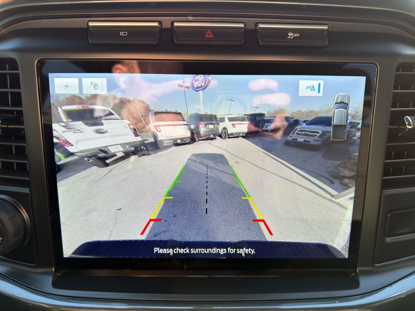 2023 Ford F-150 XLT 4X4 V6