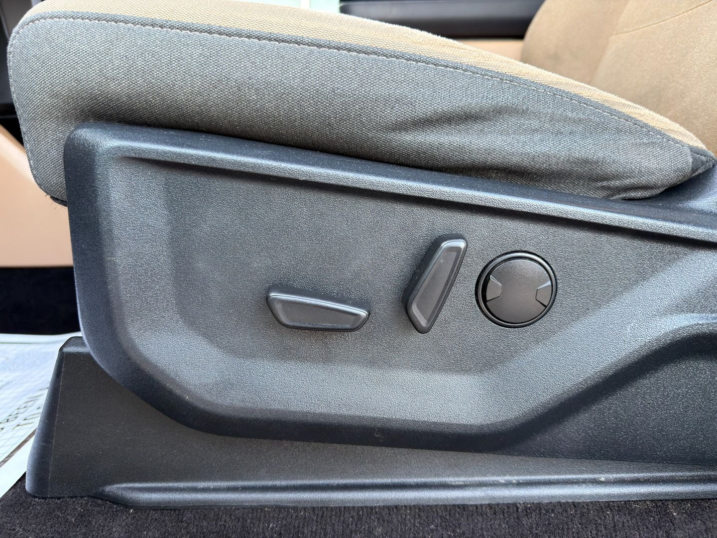 2022 Ford F-150 XLT 4X4 V6