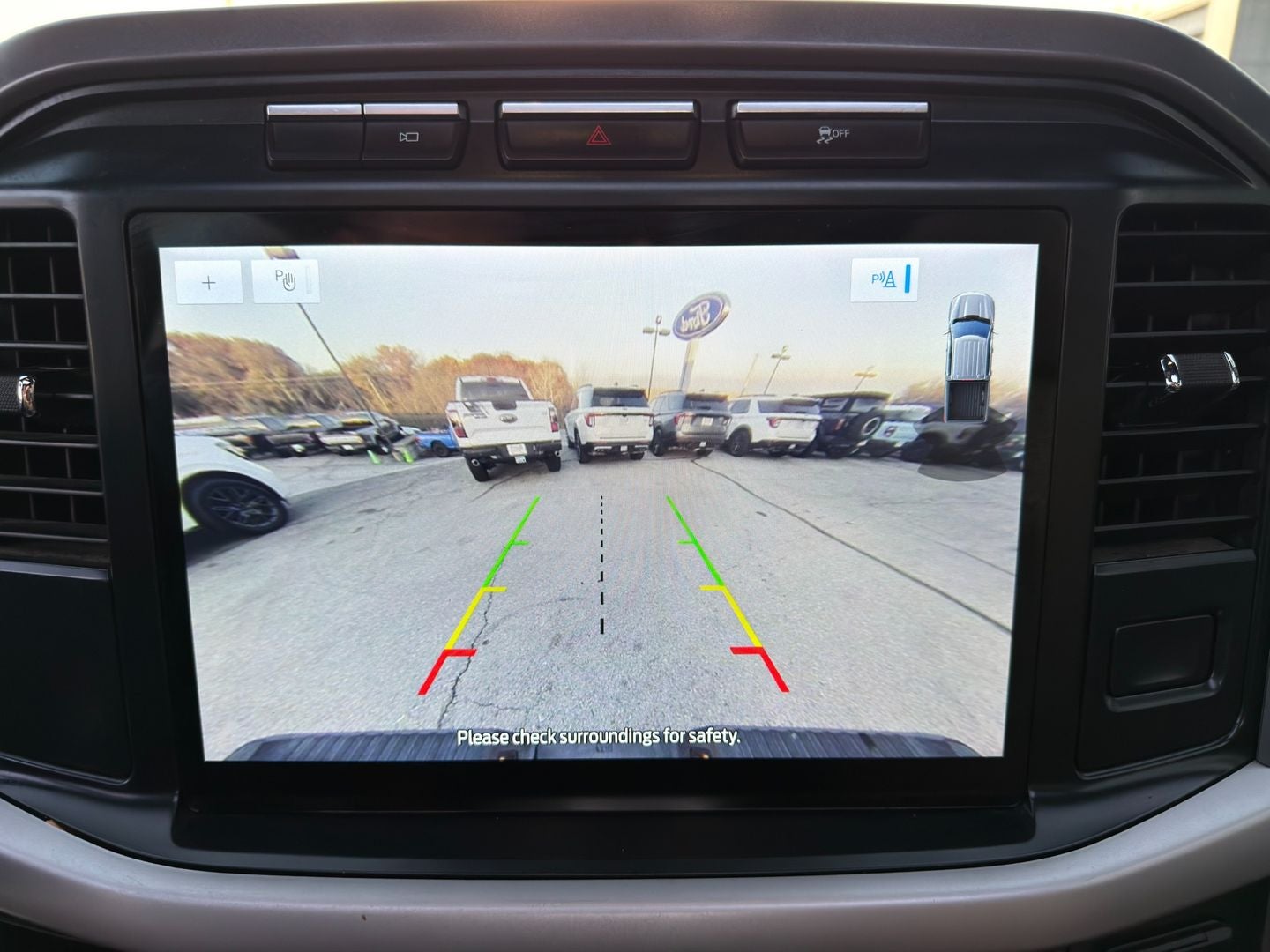 2022 Ford F-150 XLT 4X4 V6