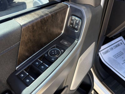 2022 Ford F-150 Lariat 4X4 V6