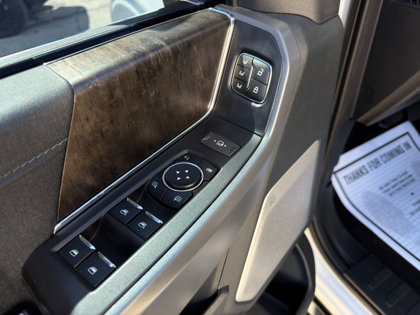 2022 Ford F-150 Lariat 4X4 V6