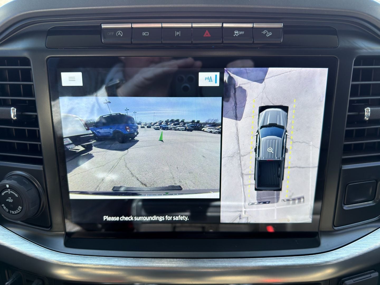 2022 Ford F-150 Lariat 4X4 V6