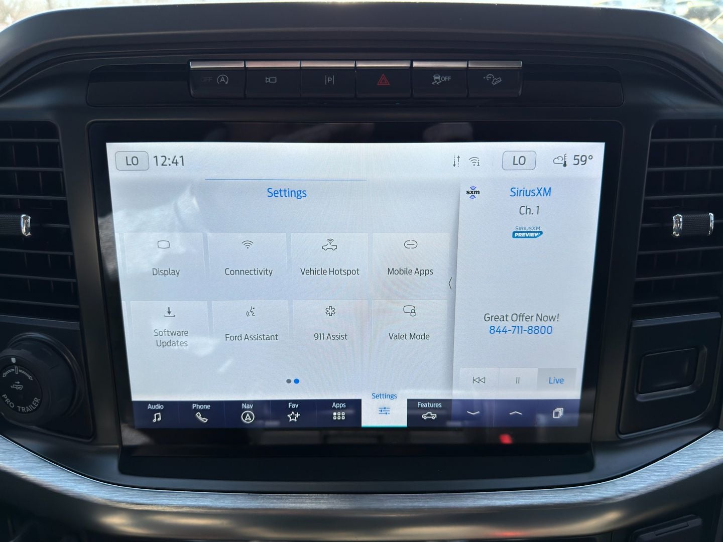 2022 Ford F-150 Lariat 4X4 V6