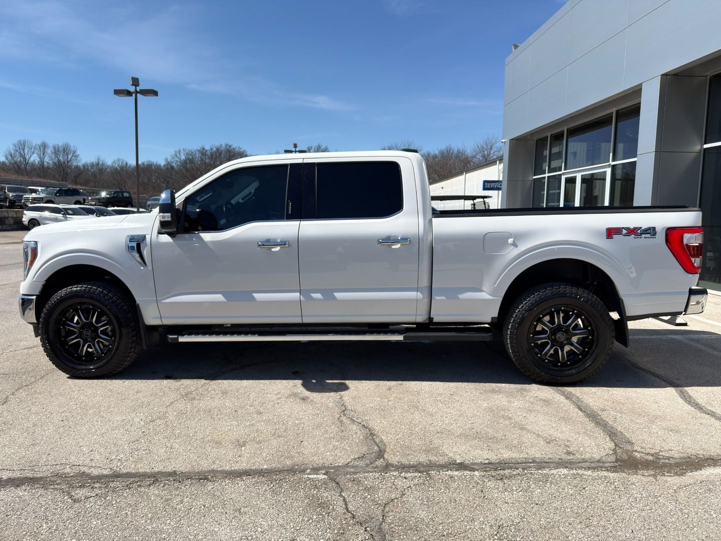 2022 Ford F-150 Lariat 4X4 V6