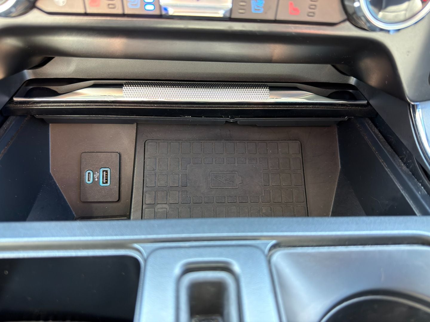 2022 Ford F-150 Lariat 4X4 V6