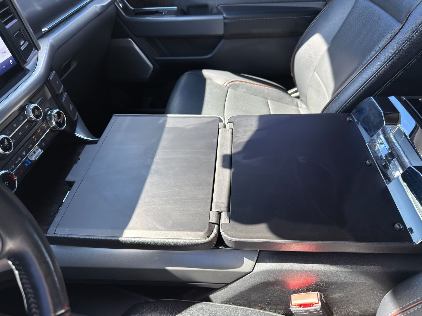 2022 Ford F-150 Lariat 4X4 V6