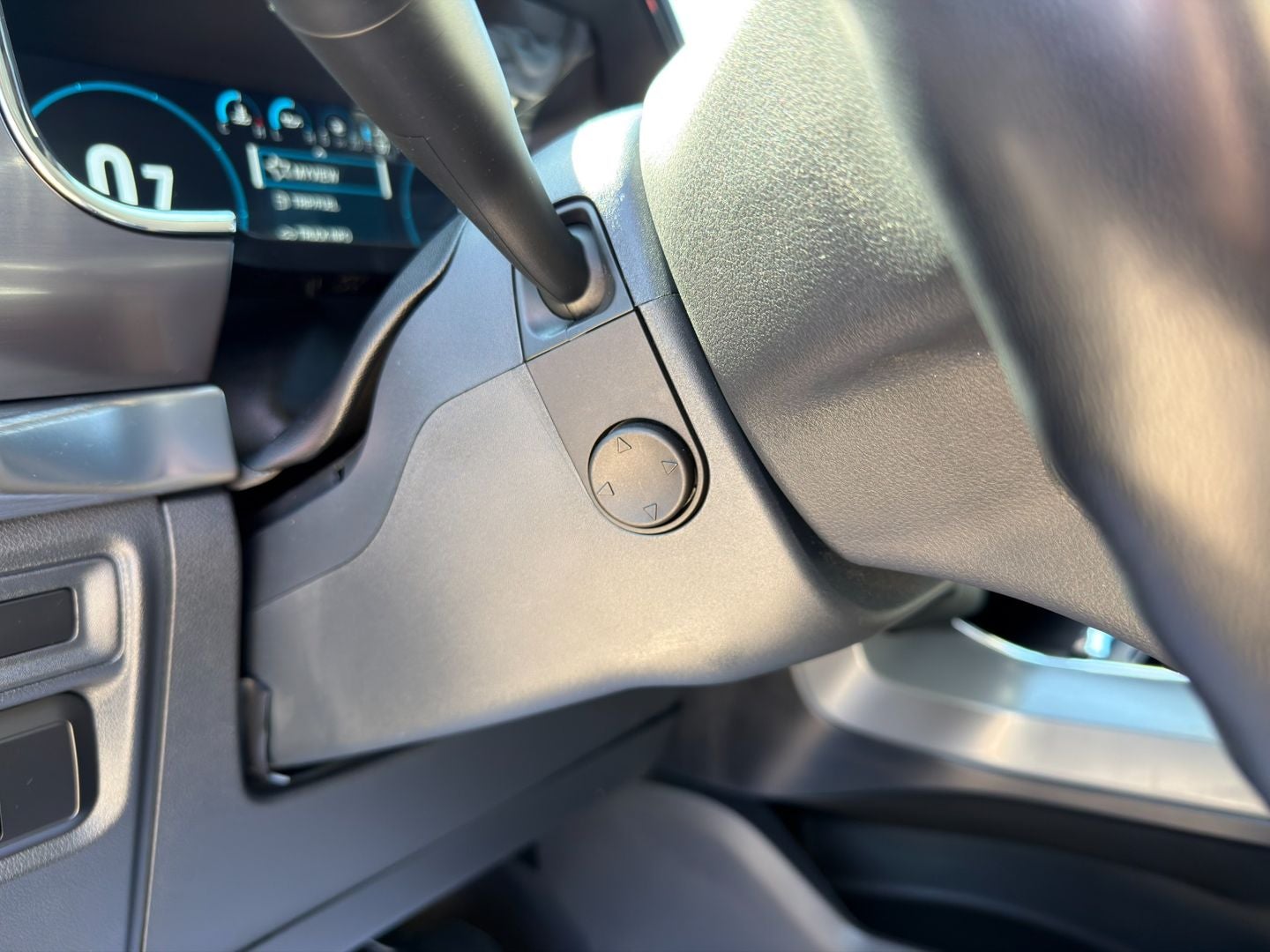 2022 Ford F-150 Lariat 4X4 V6