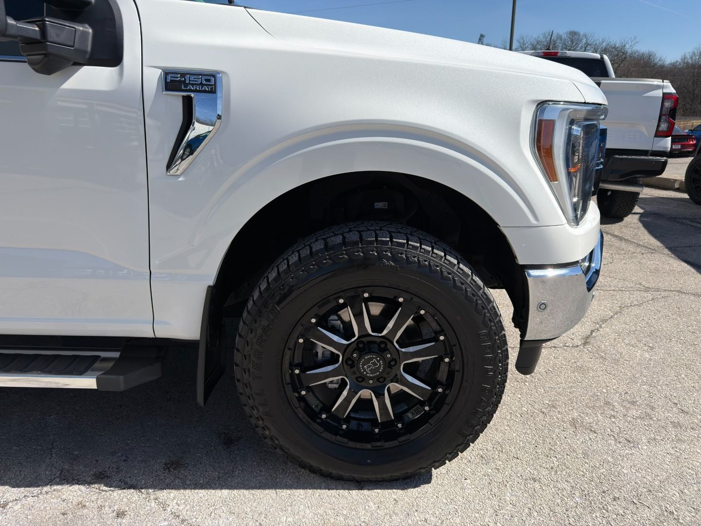 2022 Ford F-150 Lariat 4X4 V6