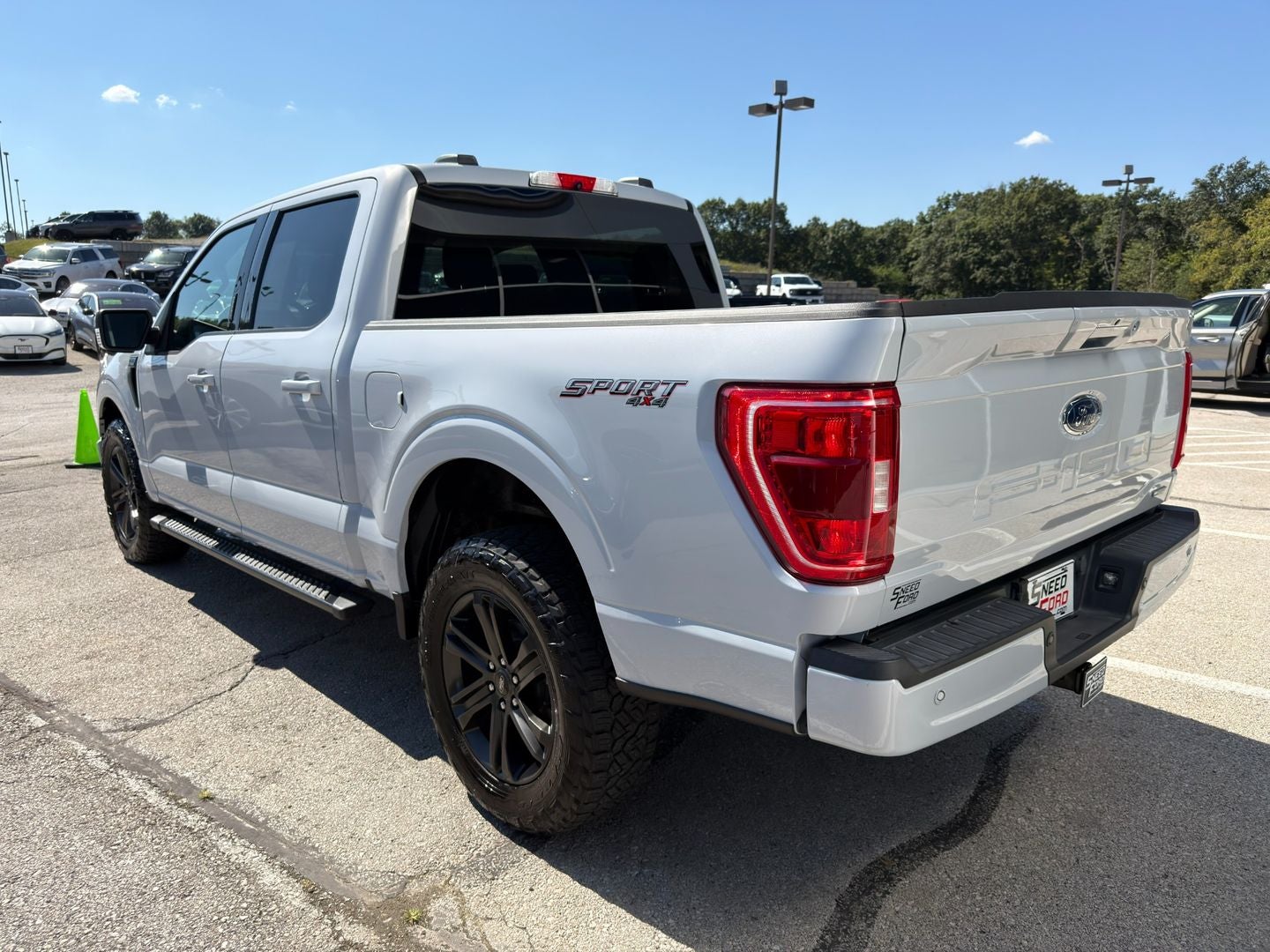 2021 Ford F-150 XLT 4X4 V6