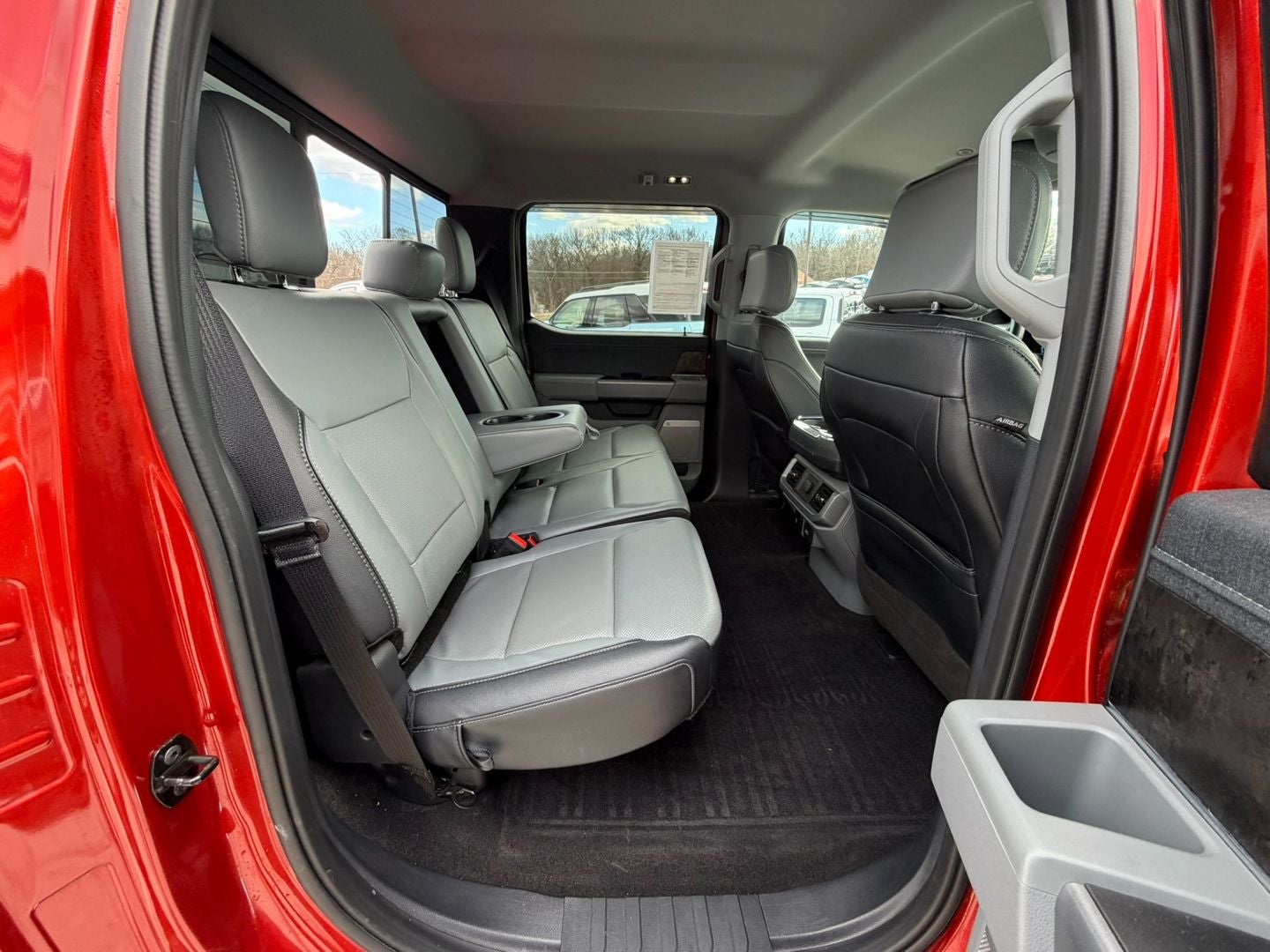 2023 Ford F-150 Lariat 4X4 V6