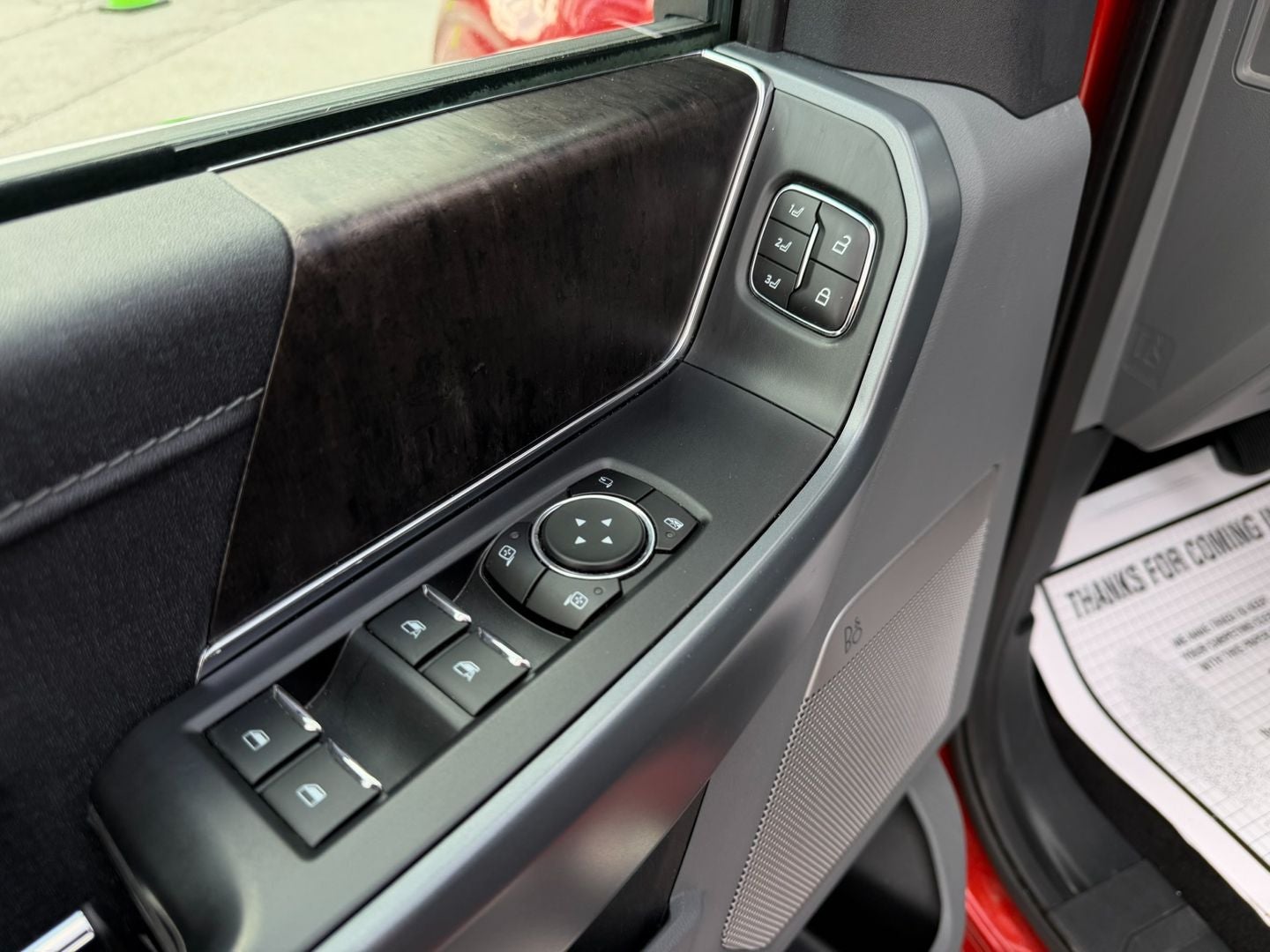 2023 Ford F-150 Lariat 4X4 V6