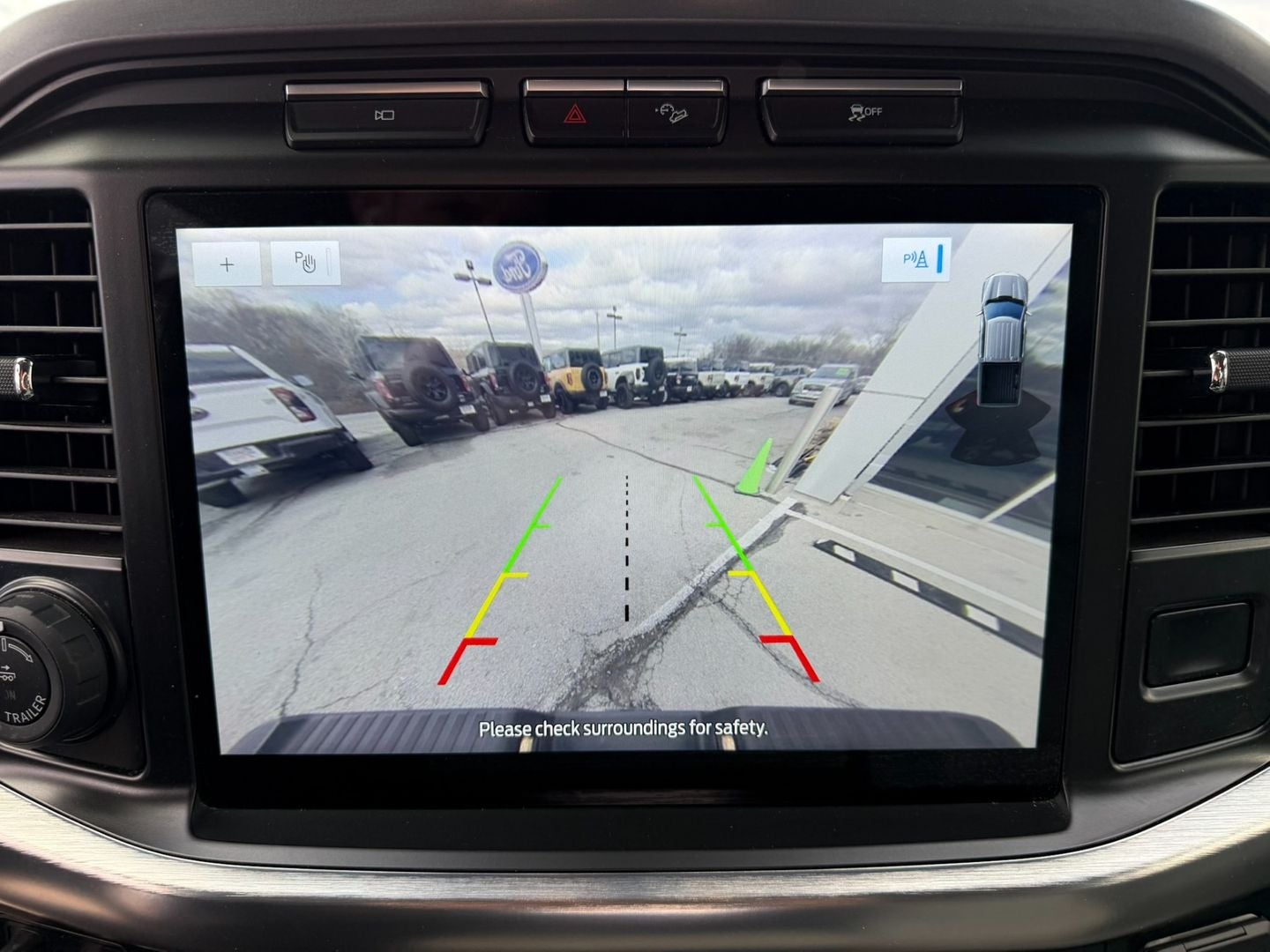 2023 Ford F-150 Lariat 4X4 V6