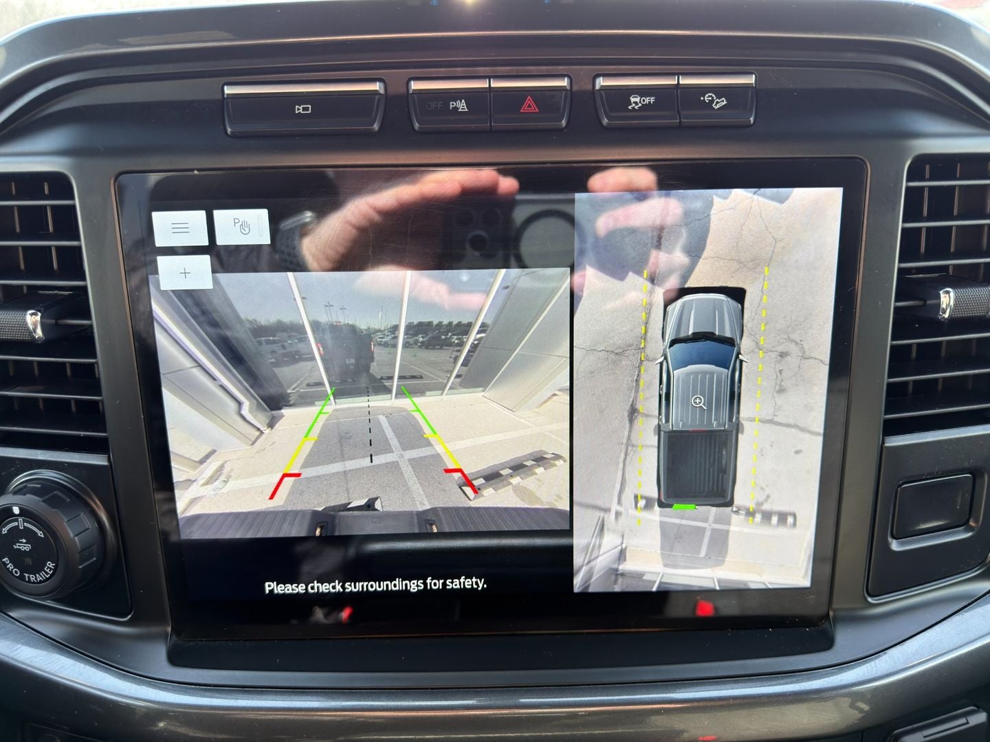 2023 Ford F-150 XLT 4X4 V6