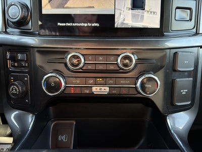 2023 Ford F-150 XLT 4X4 V6