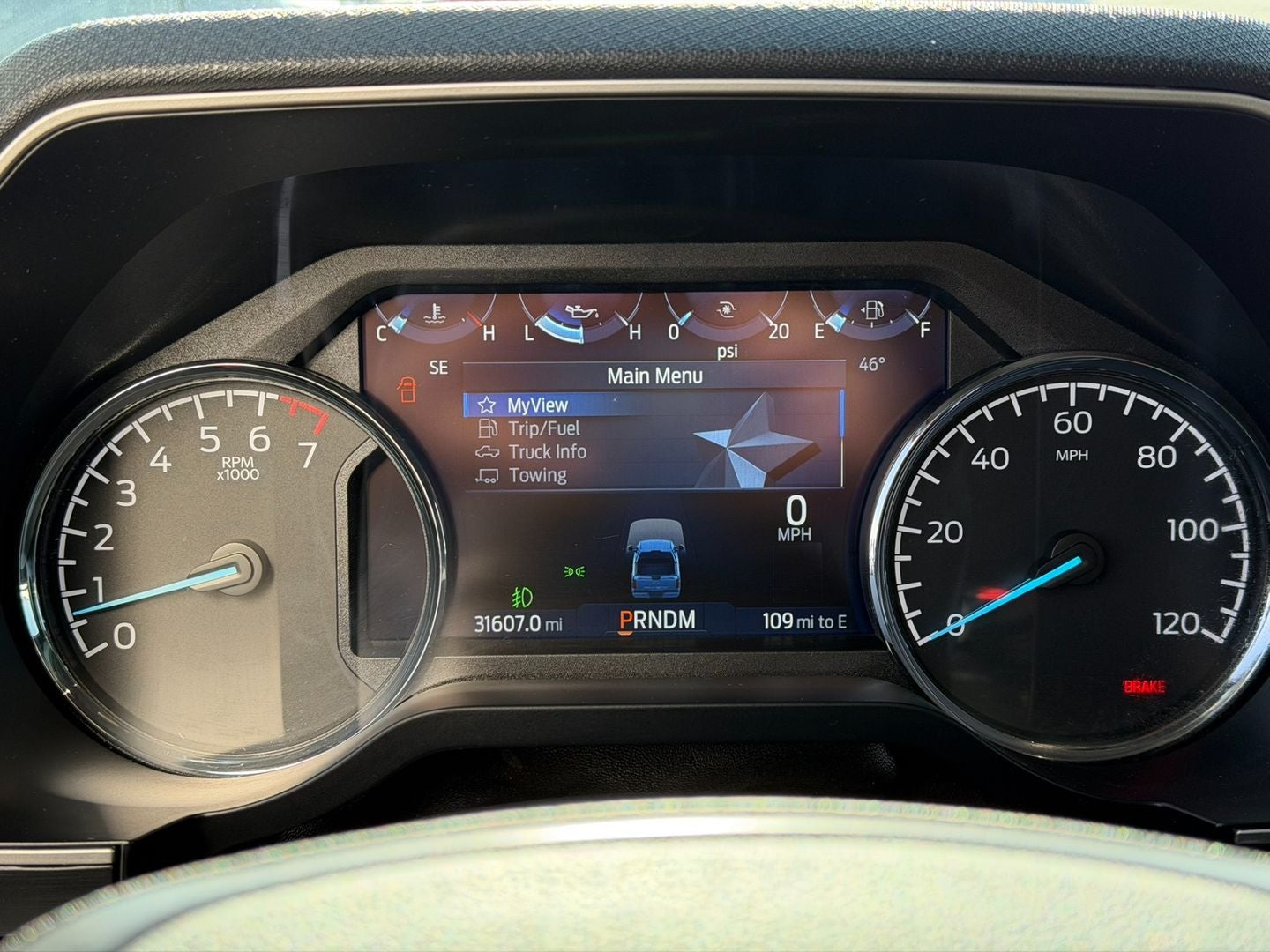 2023 Ford F-150 XLT 4X4 V6