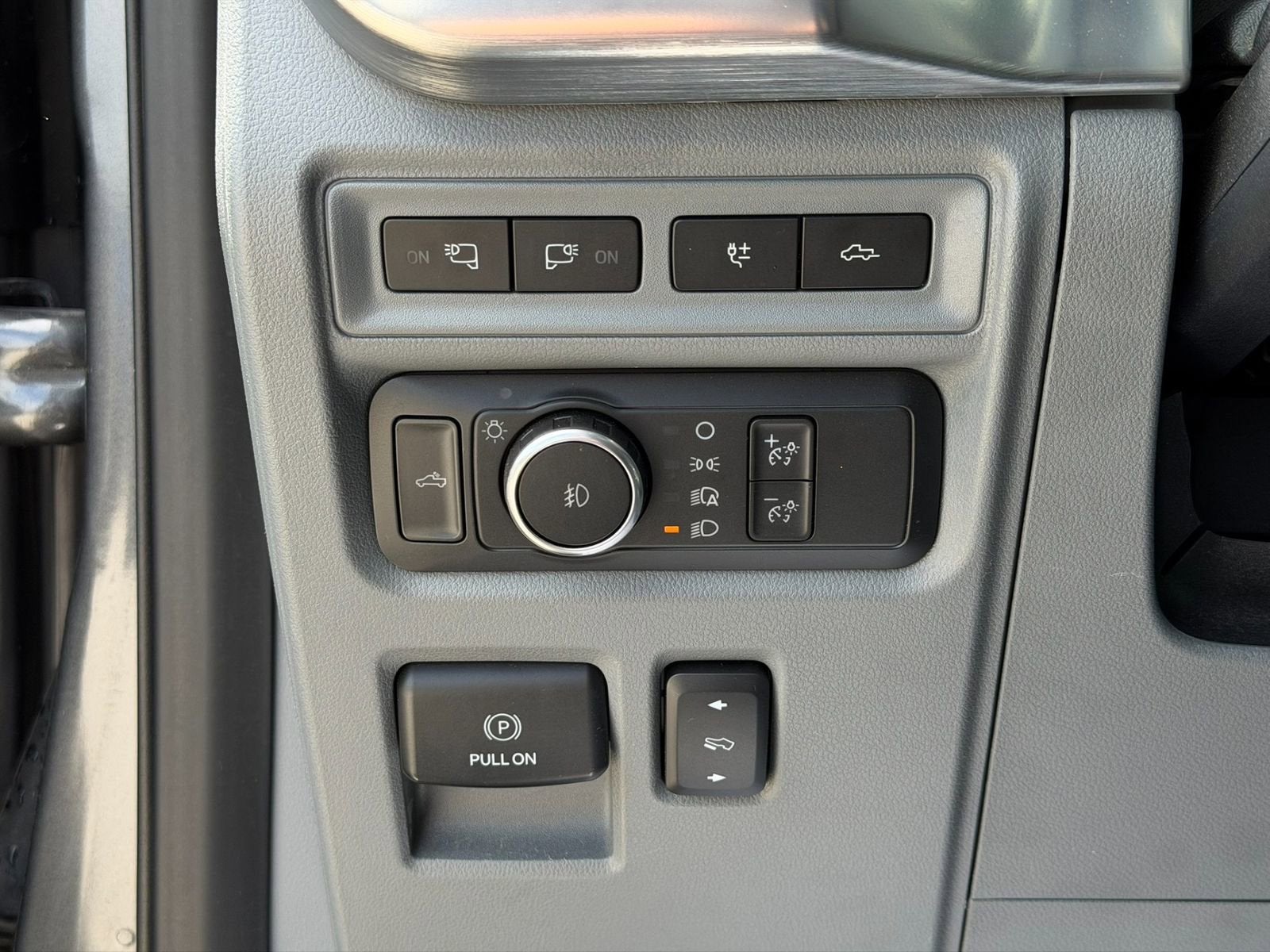 2021 Ford F-150 Lariat 4X4 V6