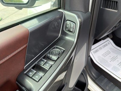 2023 Ford F-150 Lariat 4X4 V6