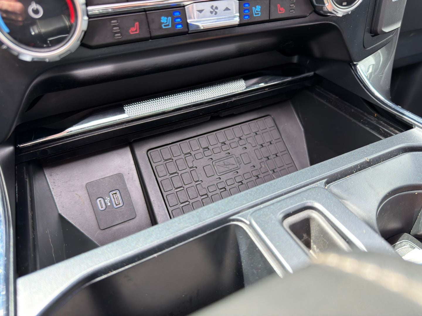 2023 Ford F-150 Lariat 4X4 V6