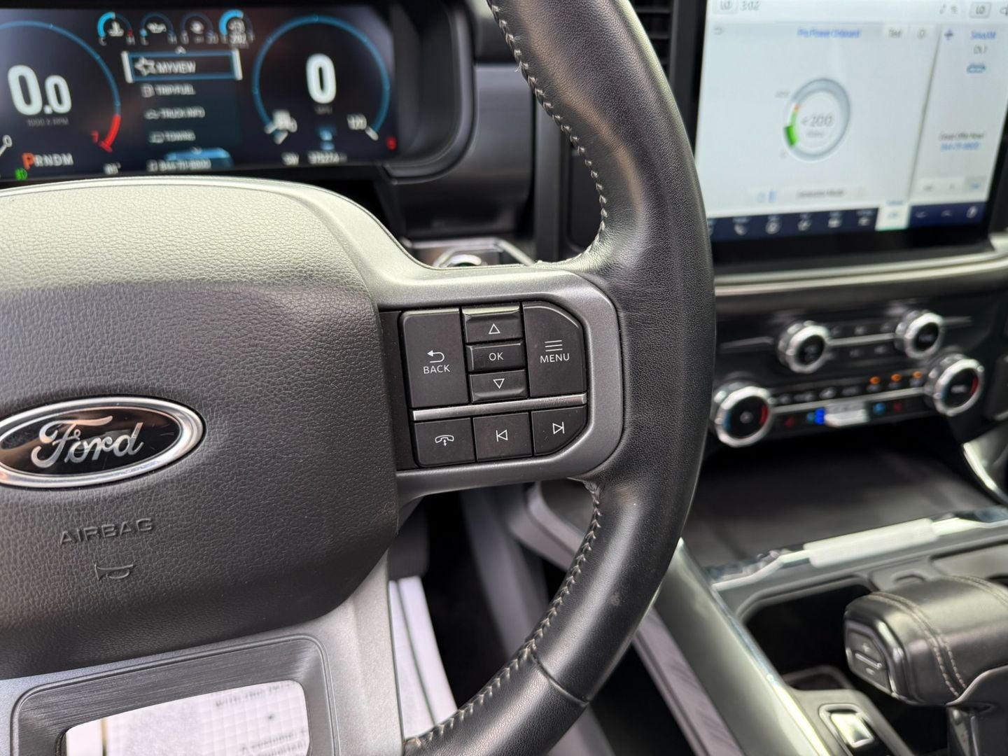 2023 Ford F-150 Lariat 4X4 Powerboost Hybrid V6