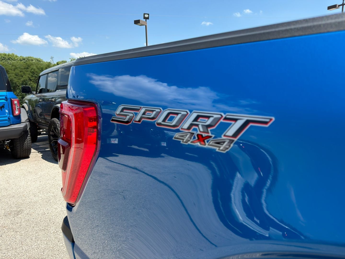 2021 Ford F-150 XLT 4X4 Powerboost Hybrid V6