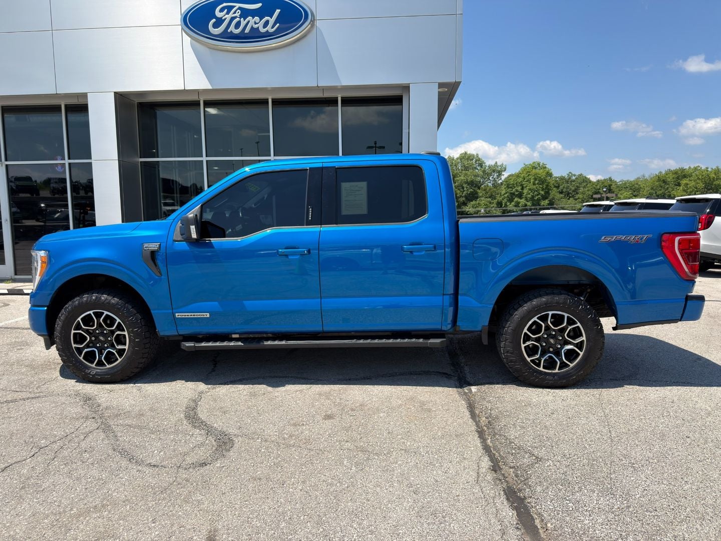 2021 Ford F-150 XLT 4X4 Powerboost Hybrid V6