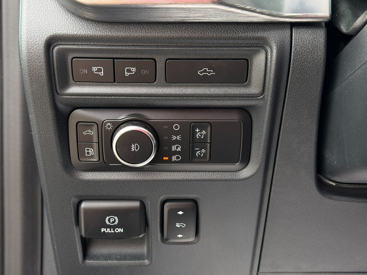 2021 Ford F-150 Lariat 4X4 Powerboost Hybrid V6