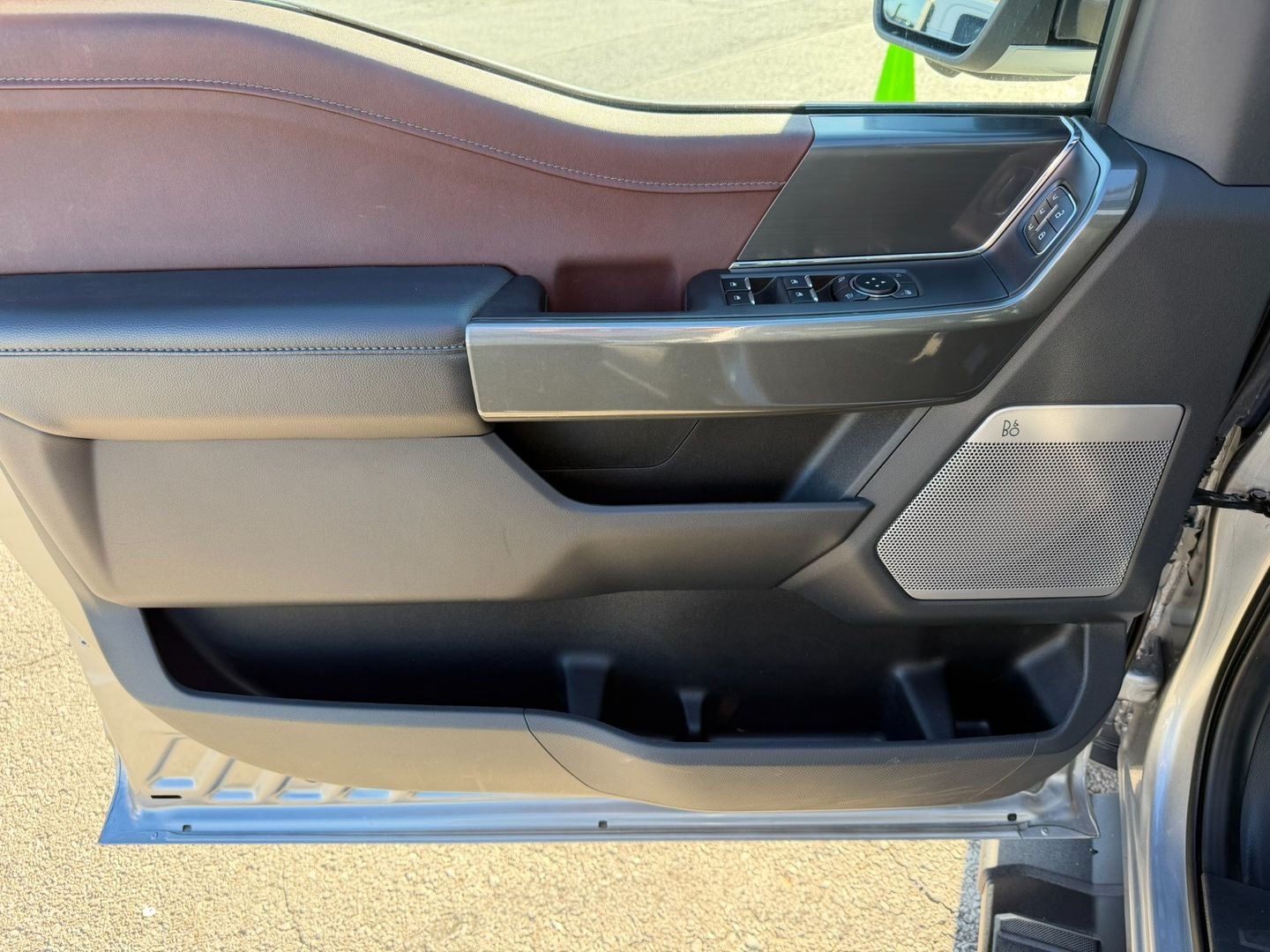 2023 Ford F-150 Lariat 4X4 Powerboost Hybrid V6