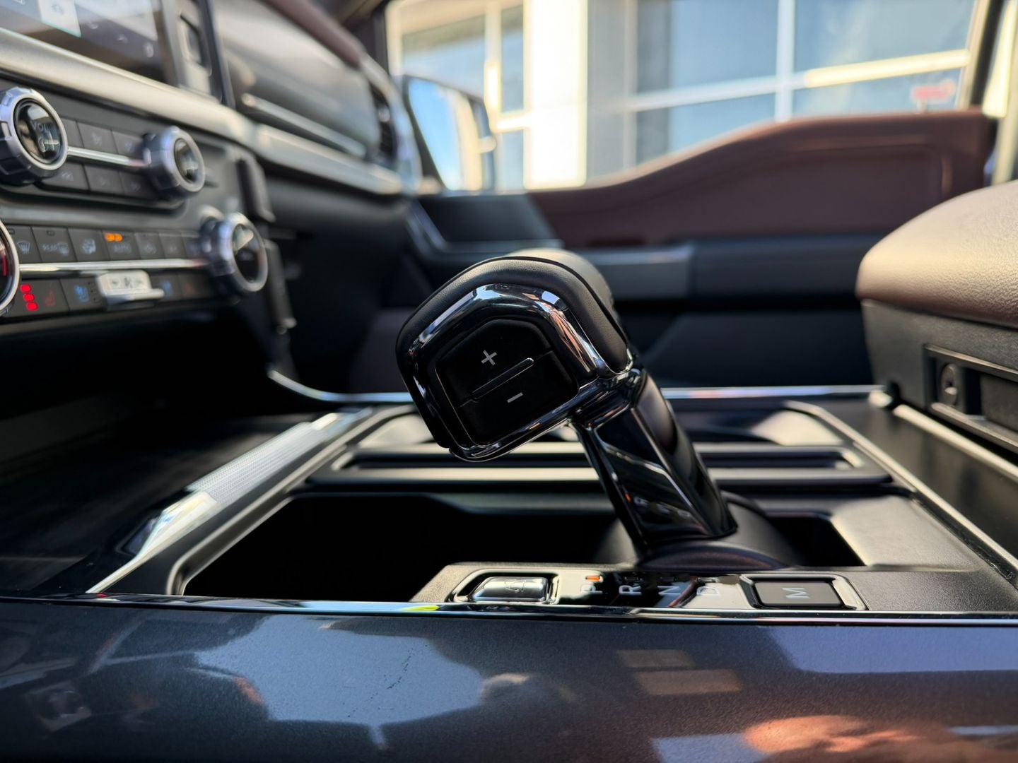 2023 Ford F-150 Lariat 4X4 Powerboost Hybrid V6