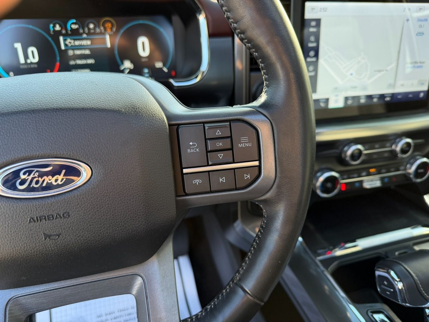 2023 Ford F-150 Lariat 4X4 Powerboost Hybrid V6