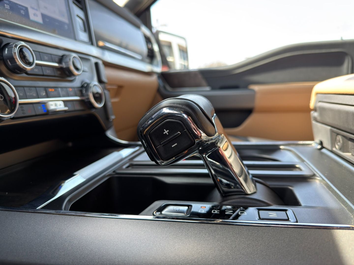 2023 Ford F-150 Lariat 4X4 Powerboost Hybrid V6