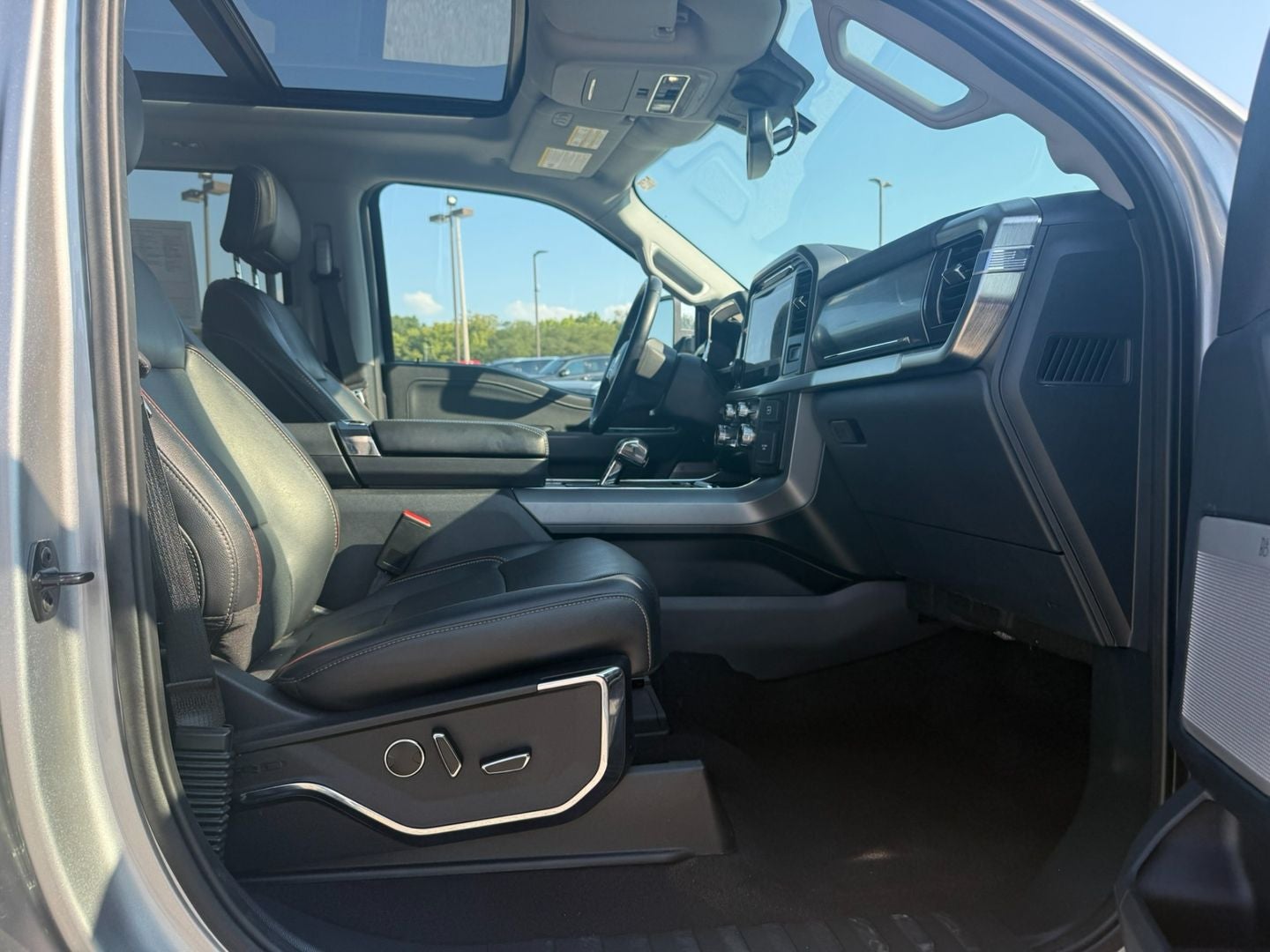 2023 Ford F-150 Lariat 4X4 Powerboost Hybrid V6