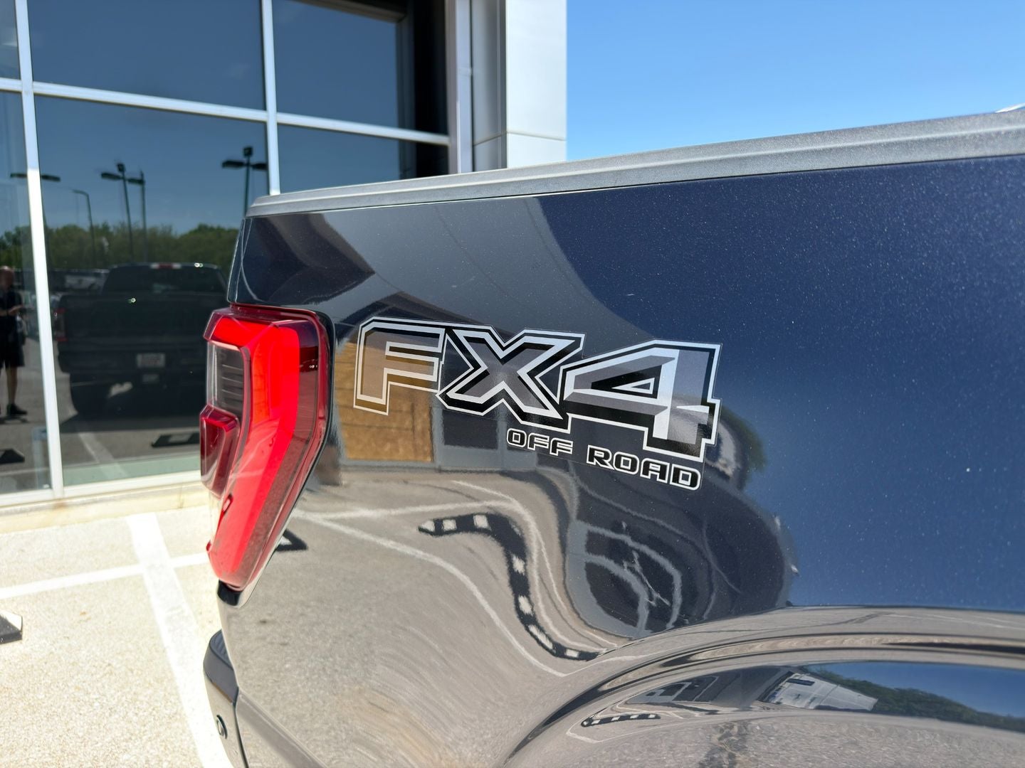 2022 Ford F-150 Platinum 4X4 Powerboost Hybrid V6
