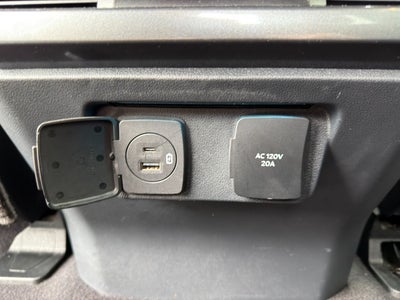 2023 Ford F-150 XLT 4X4 Powerboost Hybrid V6